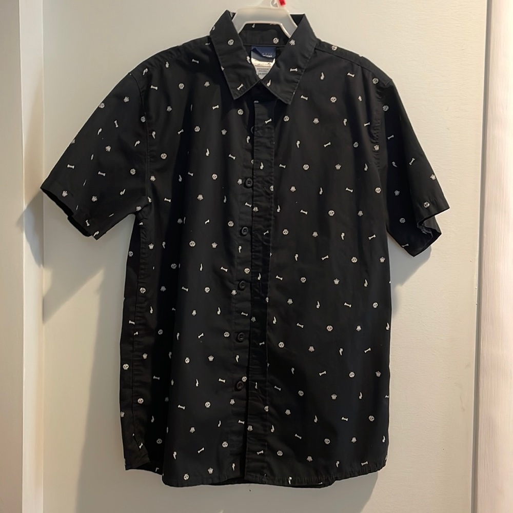 Kids short sleeve button down size L 10/12